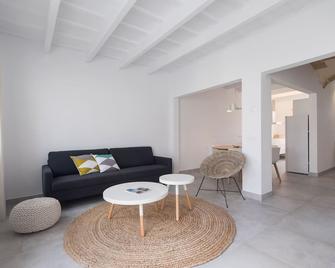 The best holiday home on the island, cas conco menorca. - Es Mercadal - Sala de estar