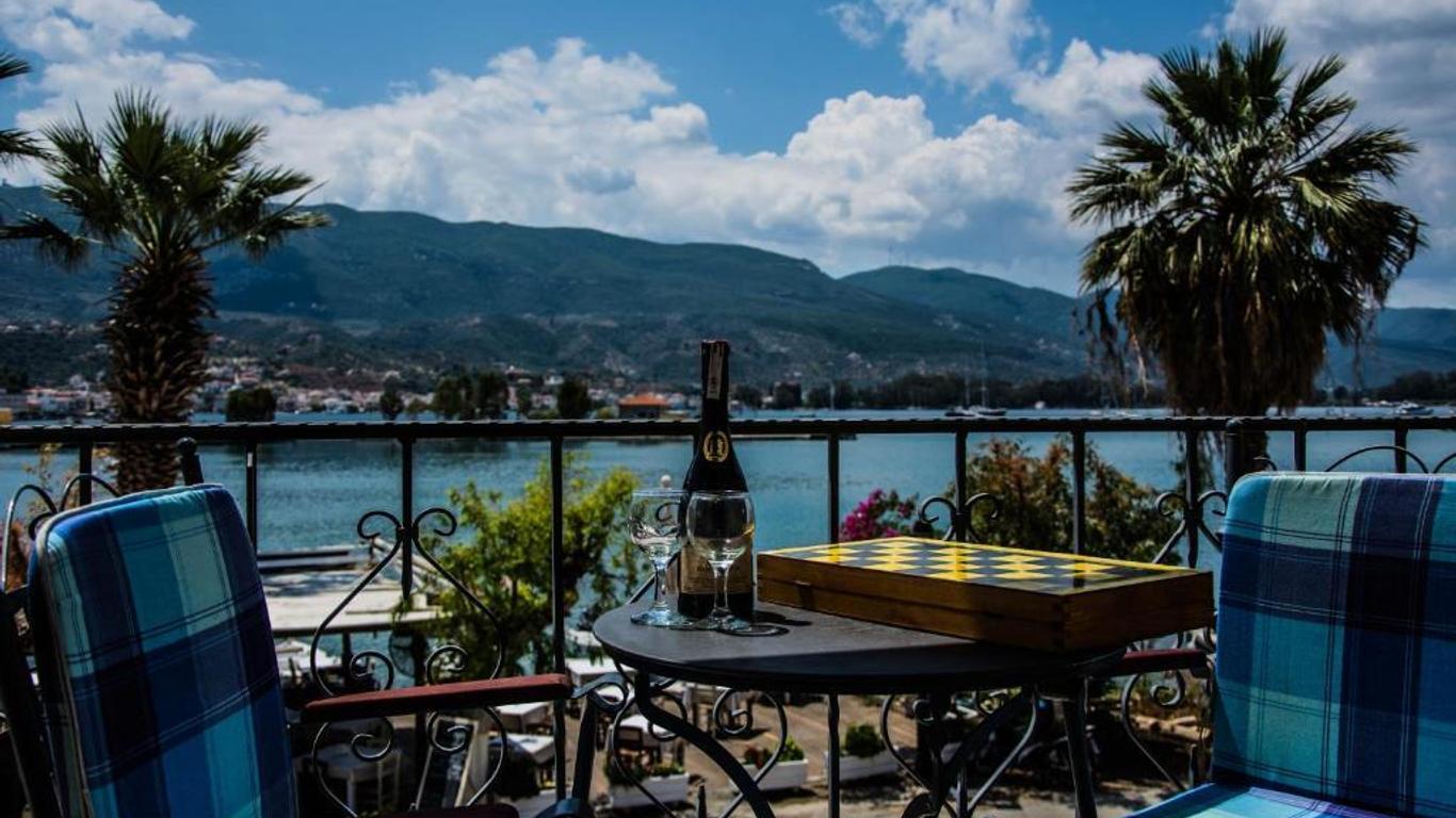 Theano Hotel