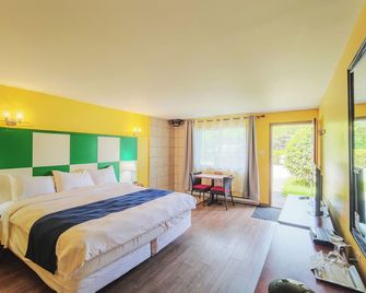 Motel des Pentes et Suites - Saint-Sauveur - Schlafzimmer