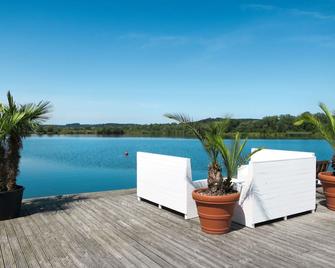 Apartment Land in Sicht by Interhome - Mengen - Pool
