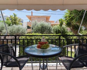 Seaside House in Voula - Voúla - Balcony