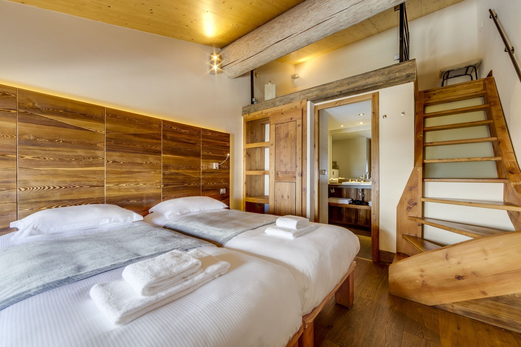Chalet Hotel Du Fornet - Val-d'Isere - Bedroom