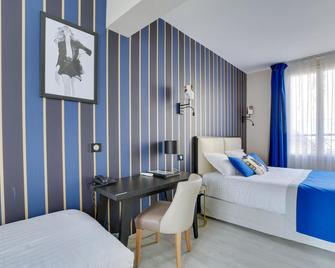 Hotel Riviera Elysees - Paris - Chambre