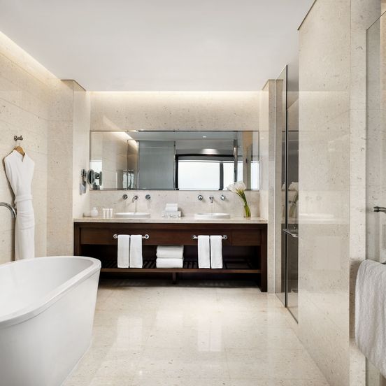 Cordis, Beijing Capital Airport By Langham Hospitality Group image 1