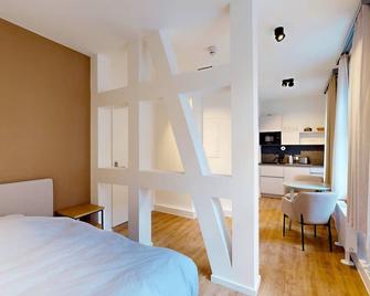 Apartment 01 No 8a Boardinghouse LÜneburg - Lüneburg - Schlafzimmer