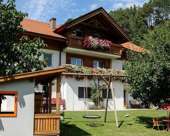 Ferienwohnung Christine Gundolf Nr. 1 - Ferienwohnung Christine Gundolf - Arzl im Pitztal - Budova