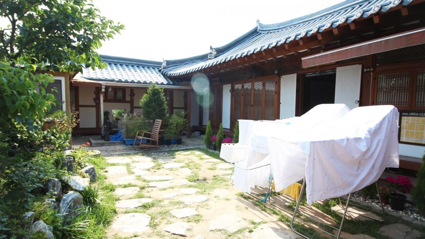 سوري بونجيونج