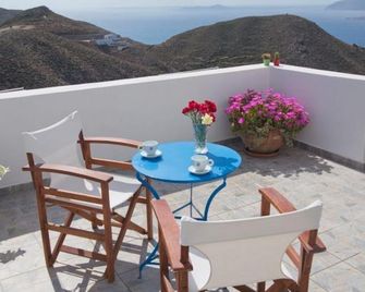 Panorama Rooms - Anafi - Balcón