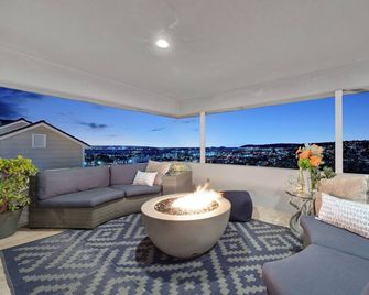 Upgraded Pt Loma Panoramic Views - 1 Bedroom Suite - San Diego - Balkong