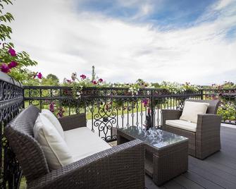 Apartments Lucic - Slunj - Balcony