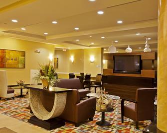 Holiday Inn Express & Suites Orlando - International Drive By IHG - Orlando - Lounge