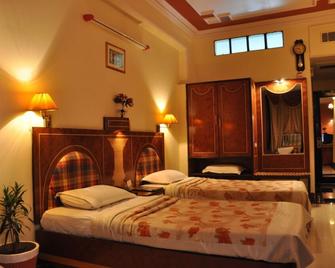 Hotel Rishi Regency - Jabalpur - Habitación