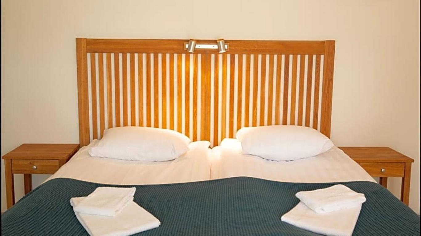 Varbergs Gk VÄstra Hotell