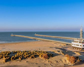 Golf Van Lo 0801 P9 Lwp - Nieuwpoort - Strand