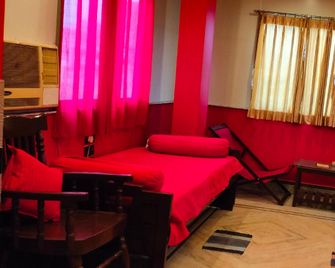 Howrah Homestay Nidhivan - Howrah - Restaurante