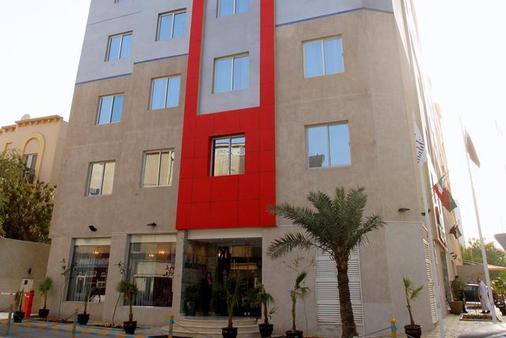 Rawdat Al Khail Hotel - Doha - Building