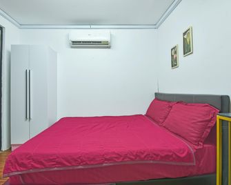 Hotel O Asiacamp Chalet Tanjung Karang - Kuala Selangor