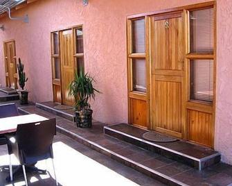 Goibib Mountain Lodge - Grünau - Patio
