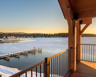 Center Harbor Inn - Center Harbor - Балкон