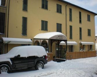 Hotel Le Mura e Residence - Citta di Castello - Будівля