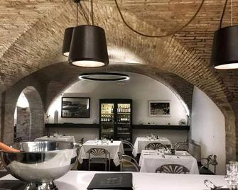 Locanda Giustini - Santa Maria degli Angeli - Restaurant