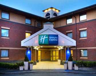 هوليداي إن إكسبارس - س ت رٓ ايراتب باي آيتش جي - إكسيتر - مبنى