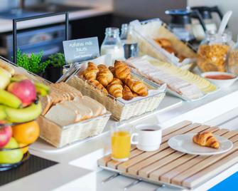 馬德里瓦雷卡斯宜必思快捷酒店 - 馬德里 - 餐廳