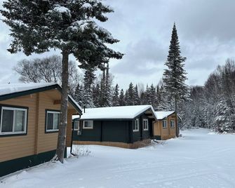 Best Northern Motel And Restaurant - Wawa - Gebouw