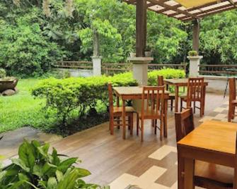 Hotel Ribera La Paz - Alajuela - Binnenhof