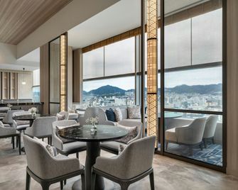 Kobe Marriott Hotel - Kobe - Lounge