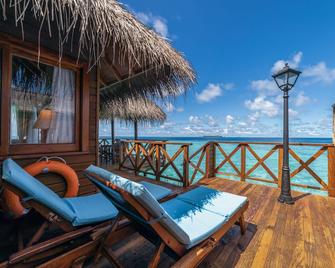 Fihalhohi Maldives - Fihalhohi - Balcony