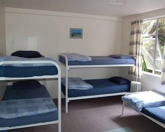 Egmont Eco Leisure Park & Backpackers - ניו פלימאות' - חדר שינה