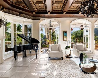 Bel Air Luxury Villa 6 bedrooms entire house Los Angeles - Los Angeles - Lobby