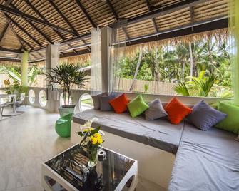 Two-Bedroom Villa with Private Pool (5 Adults) - Ko Pha Ngan - Salon