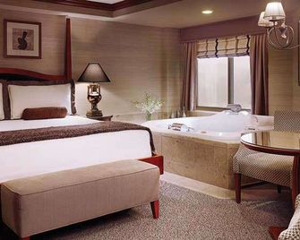 Ameristar Casino Hotel Council Bluffs - קאונסיל בלאפס - חדר שינה