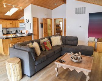 3 bedroom accommodation in Red River - Red River - Salon
