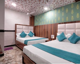 Hotel Tip Top Residency - Mumbai - Bedroom
