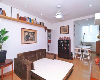 Estiloso e confortável 2 quartos no Leblon - Río de Janeiro - Sala de estar