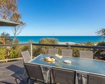 Coorumbene 8 Scenic Way - Normanville - Balcony