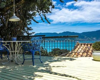 Hotel Maison Joly - Ilhabela - Balcony