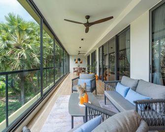 Beachside Residences By Nla - Пхукет - Балкон