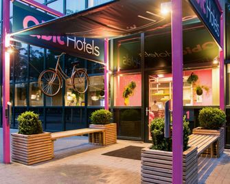 Qbic Amsterdam Wtc - אמסטרדם - בניין