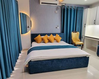 Luxurious 3-bhk highly secured & close to airport - Dhaka - Bedroom