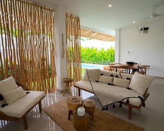 Villa Diola 1 - North Kuta - Living room