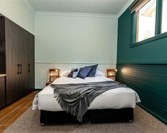 Tuck Inn Yarra Valley - Healesville - Bedroom