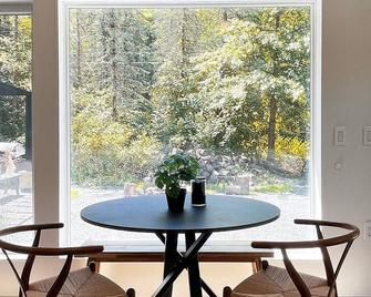 New Modern Catskills Mountain Cabin Getaway - Arkville - Restaurante