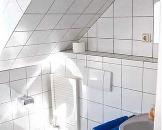 Hotel am Schenkelberg - Saarbrücken