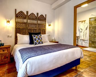 La Vieja Botica Bed & Breakfast - Canillas de Aceituno