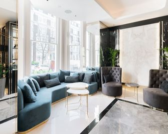 ميريت كنزينجتن هوتل - لندن - ردهة