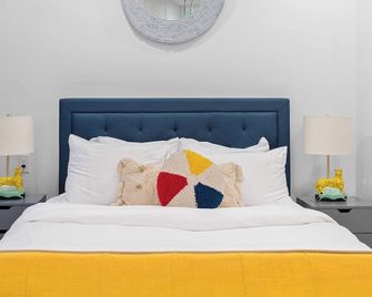 The Fox Den - Atlanta - Bedroom